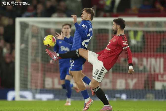 0-1埃弗顿＋遭遇3轮不胜＋退居积分榜第10位＋落后榜首11分之多！